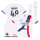 Maillot de football Réplique Paris Saint-Germain Ibrahim Mbaye #49 Extérieur Enfant 2025-26 Manche Courte (+ Pantalon court)