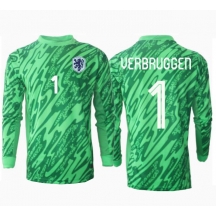 Maillot de football Réplique Pays-Bas Bart Verbruggen #1 Gardien de but Domicile Europe 2024 Manche Longue