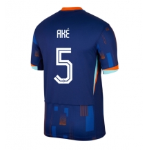 Maillot de football Réplique Pays-Bas Nathan Ake #5 Extérieur Europe 2024 Manche Courte