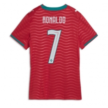 Maillot de football Réplique Portugal Cristiano Ronaldo #7 Domicile Femme Mondial 2026 Manche Courte