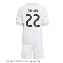 Maillot de football Réplique Real Madrid Antonio Rudiger #22 Domicile Enfant 2025-26 Manche Courte (+ Pantalon court)