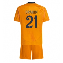 Maillot de football Réplique Real Madrid Brahim Diaz #21 Extérieur Enfant 2024-25 Manche Courte (+ Pantalon court)