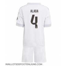 Maillot de football Réplique Real Madrid David Alaba #4 Domicile Enfant 2025-26 Manche Courte (+ Pantalon court)