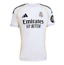 Maillot de football Réplique Real Madrid Domicile 2025-26 Manche Courte