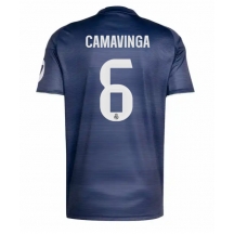 Maillot de football Réplique Real Madrid Eduardo Camavinga #6 Extérieur 2025-26 Manche Courte