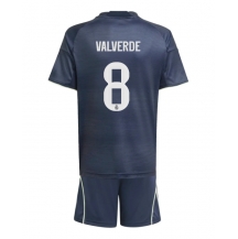 Maillot de football Réplique Real Madrid Federico Valverde #8 Extérieur Enfant 2025-26 Manche Courte (+ Pantalon court)