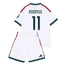 Maillot de football Réplique Real Madrid Rodrygo Goes #11 Domicile Enfant 2026-27 Manche Courte (+ Pantalon court)