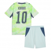 Maillot de football Réplique Switzerland Granit Xhaka #10 Extérieur Enfant Mondial 2026 Manche Courte (+ Pantalon court)