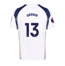Maillot de football Réplique Tottenham Hotspur Destiny Udogie #13 Domicile 2025-26 Manche Courte