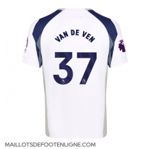 Maillot de football Réplique Tottenham Hotspur Micky van de Ven #37 Domicile 2025-26 Manche Courte