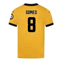 Maillot de football Réplique Wolves Joao Gomes #8 Domicile 2025-26 Manche Courte