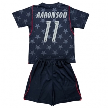 Maillot de football Réplique États-unis Brenden Aaronson #11 Extérieur Enfant Mondial 2026 Manche Courte (+ Pantalon court)